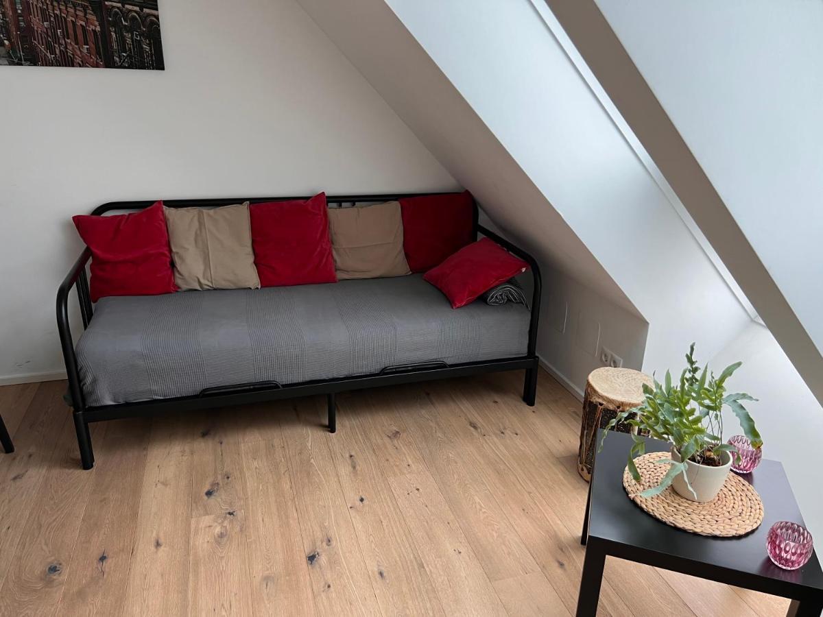 Tina's Apartment *